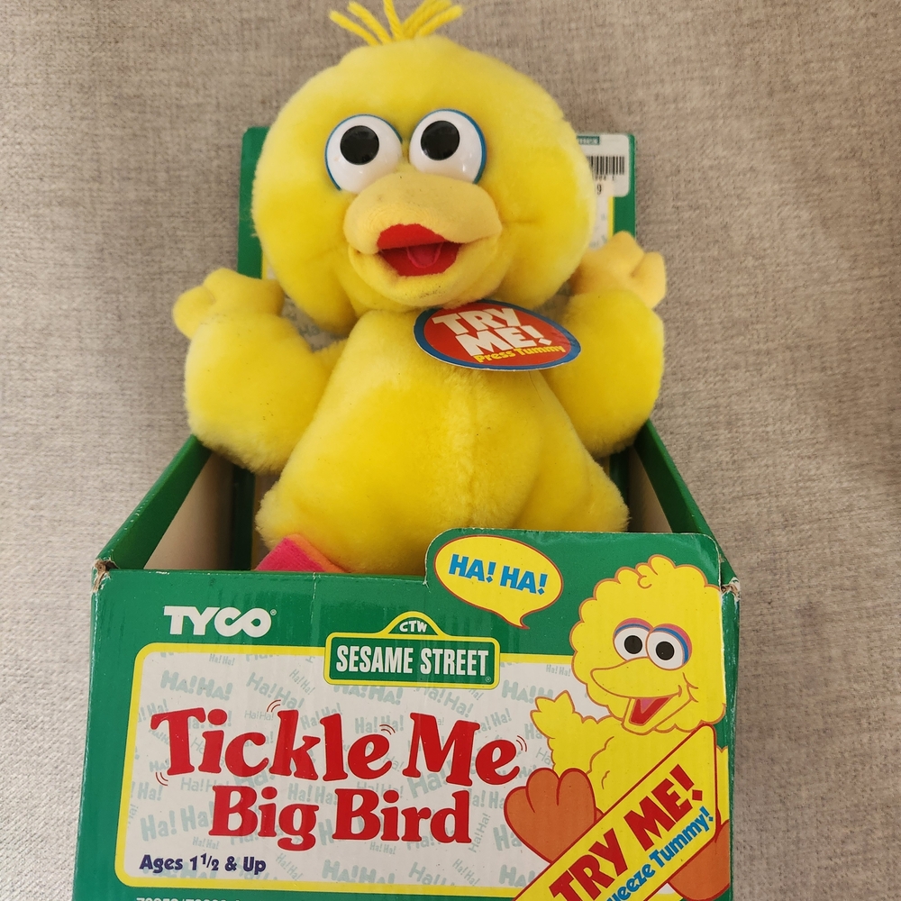Sesame Street Tickle Me Big Bird Plush - Yellow